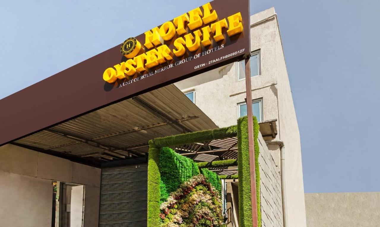 מומביי Hotel Oyster Suite Andheri West מראה חיצוני תמונה