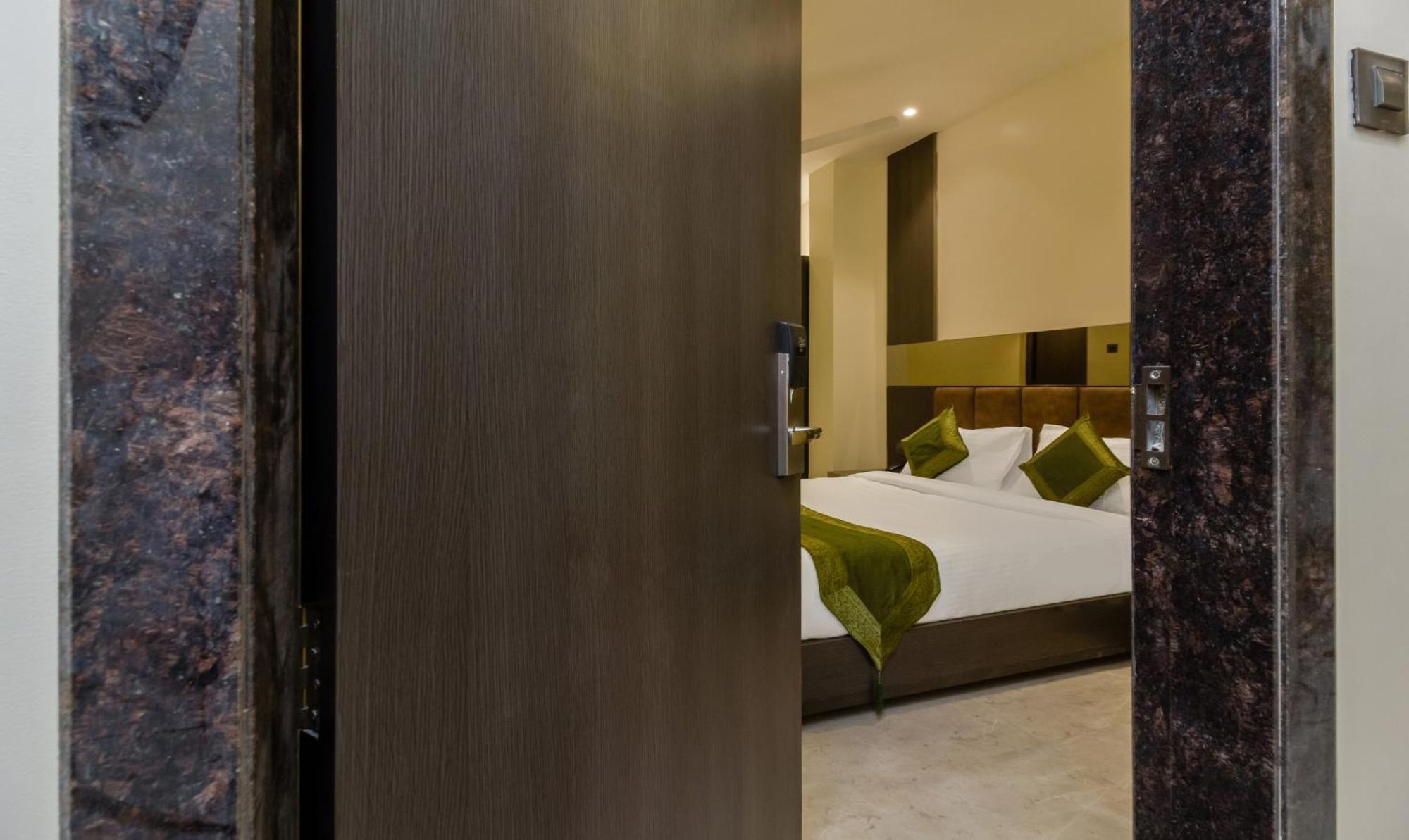 מומביי Hotel Oyster Suite Andheri West מראה חיצוני תמונה